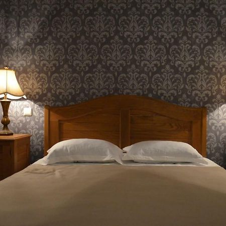 Hotel Brigitte Sighnaghi Extérieur photo