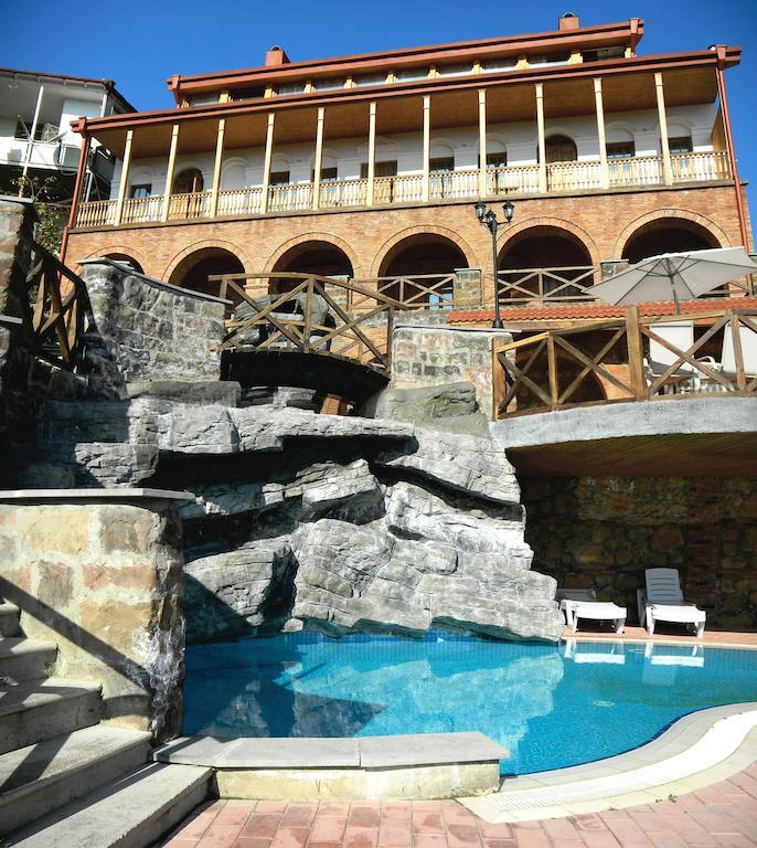 Hotel Brigitte Sighnaghi Extérieur photo