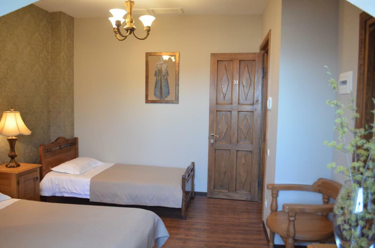Hotel Brigitte Sighnaghi Extérieur photo